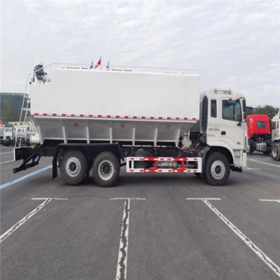 江淮前二后六國六30方散裝飼料車產品配置參數